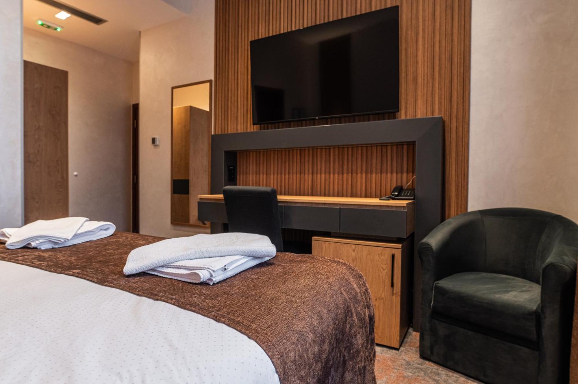 Hotel Alibi Šabac Zimmer foto