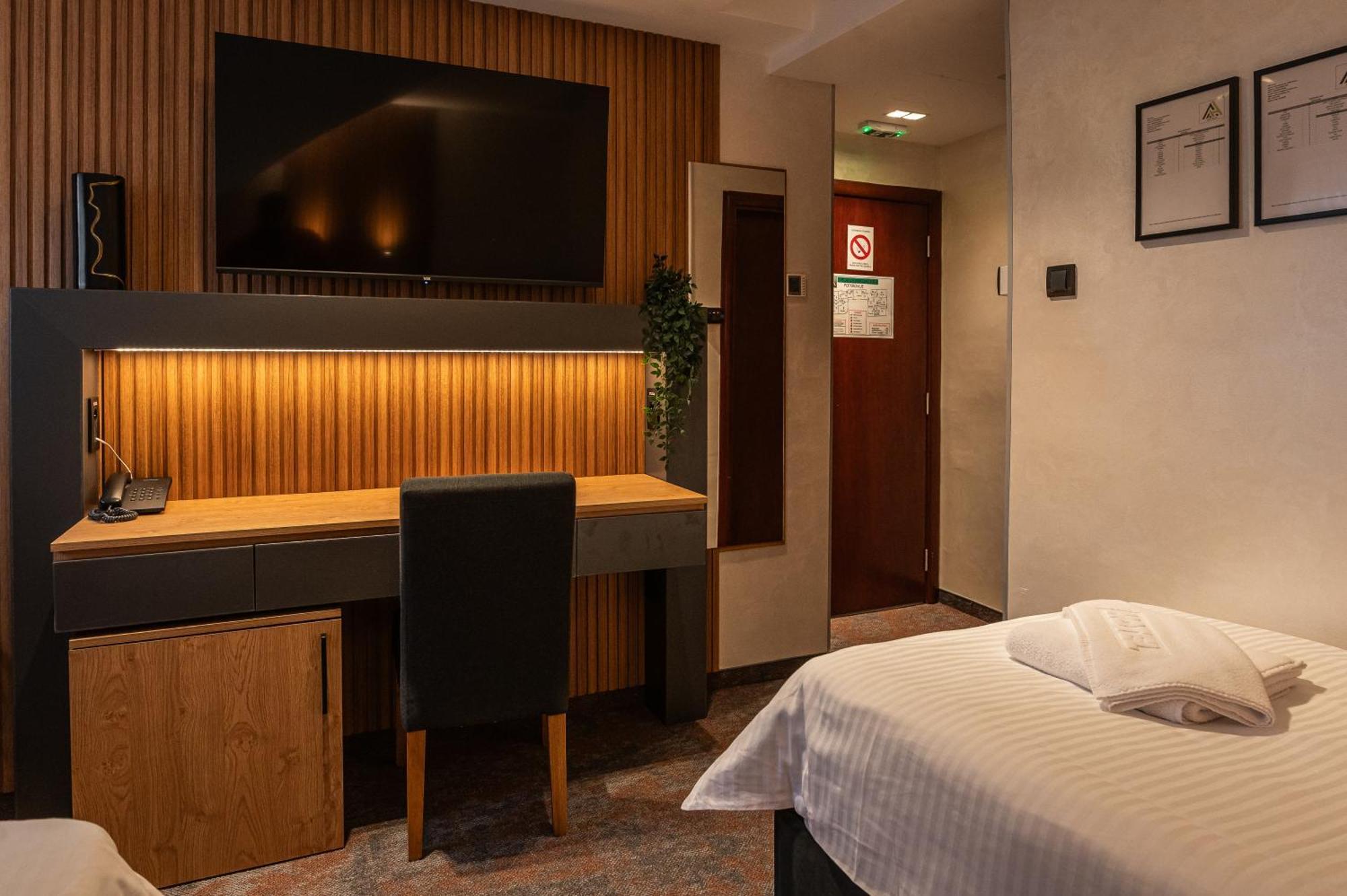 Hotel Alibi Šabac Zimmer foto